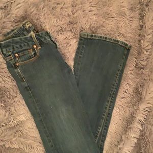 Seven7 boot cut jeans. Size 27